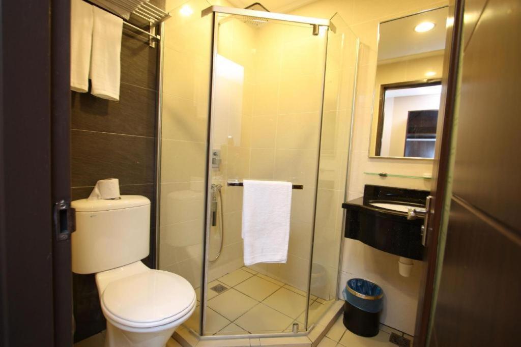 1 City Hotel Kota Kinabalu Eksteriør billede