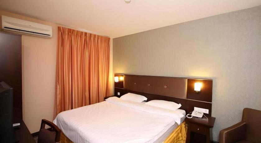 1 City Hotel Kota Kinabalu Eksteriør billede